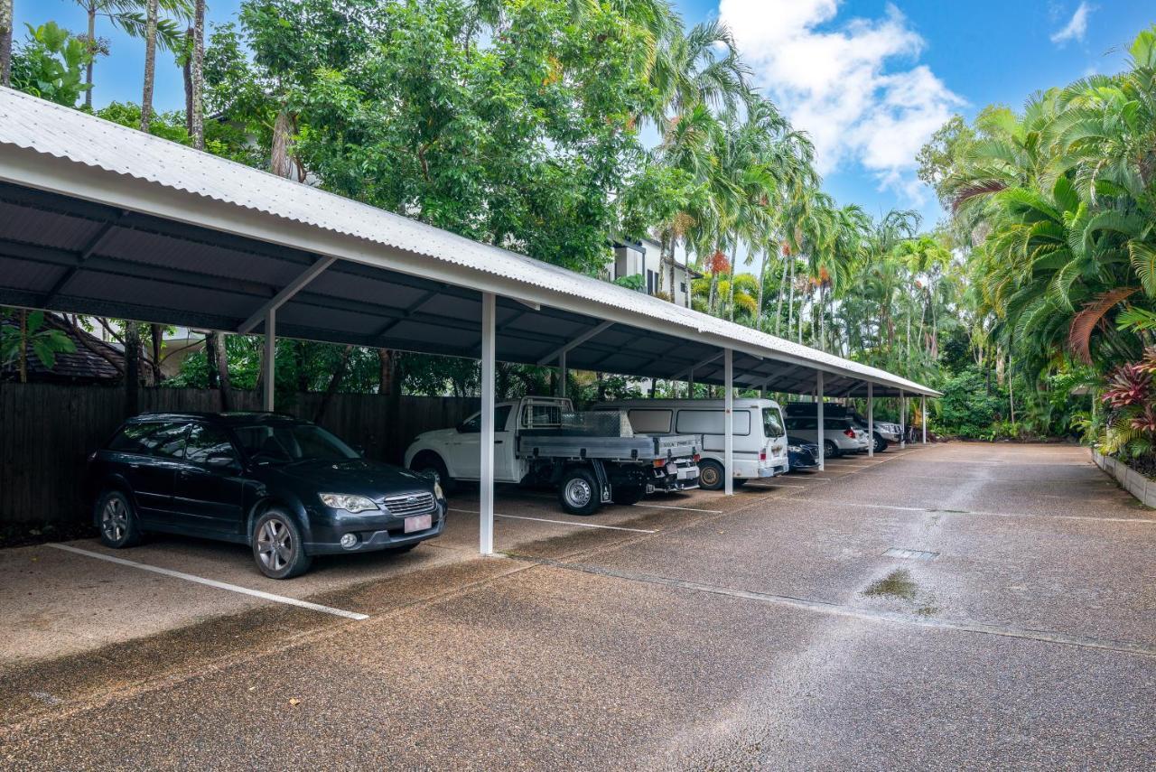 Seascape Holidays - Coral Apartments พอร์ตดักกลาส ภายนอก รูปภาพ