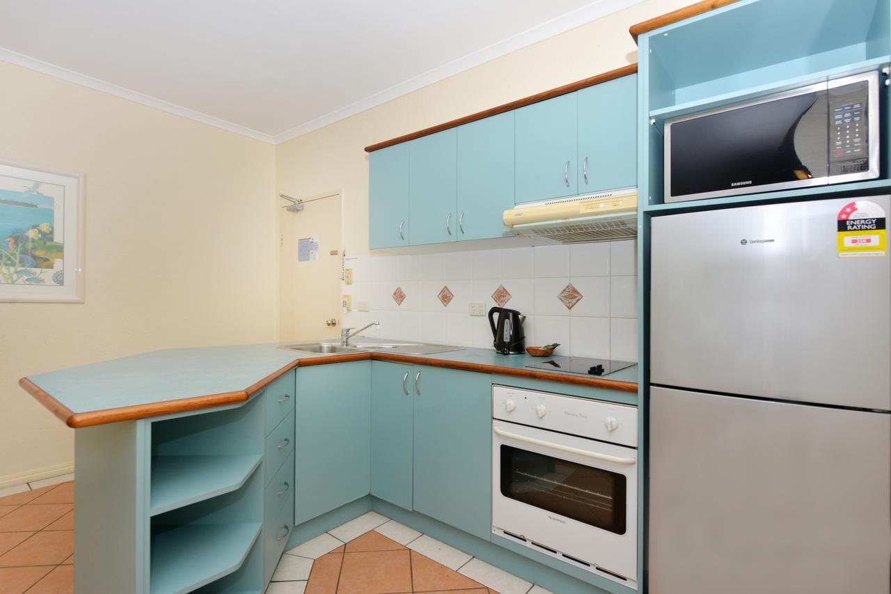 Seascape Holidays - Coral Apartments พอร์ตดักกลาส ภายนอก รูปภาพ