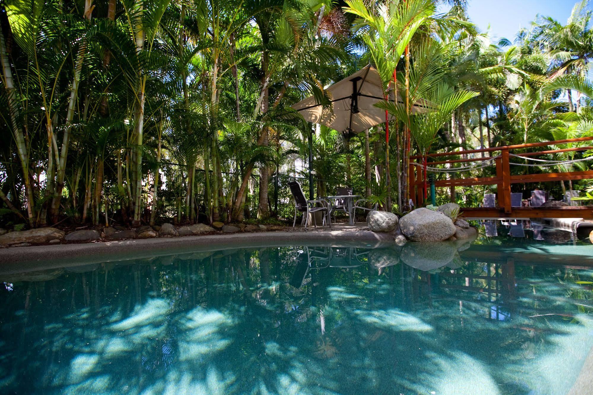 Seascape Holidays - Coral Apartments พอร์ตดักกลาส ภายนอก รูปภาพ
